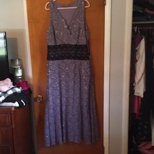 Lace side zip Long Dress size 16, tags gone.